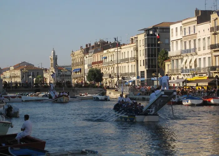 - Vue Imprenable, Piscine, Calme